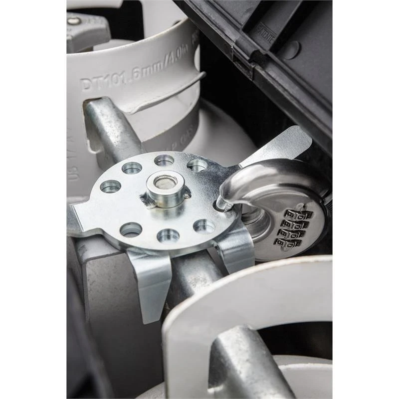 Camco 40590 Double Propane Tank Locking Device Fits 3/8" And 1/2" Threaded Posts - Image 2