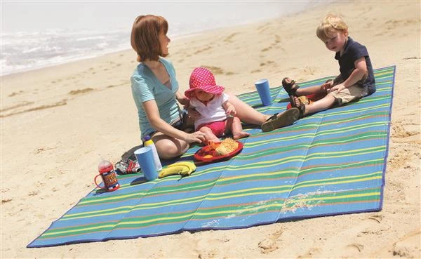 Camco 42805 Camping Mat - 5' X 6-1/2' - Image 6