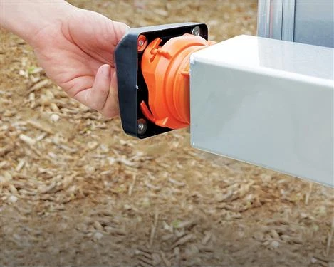 Camco 40311 Black Magnetic Sewer Hose Storage Carrier Cap - Image 3